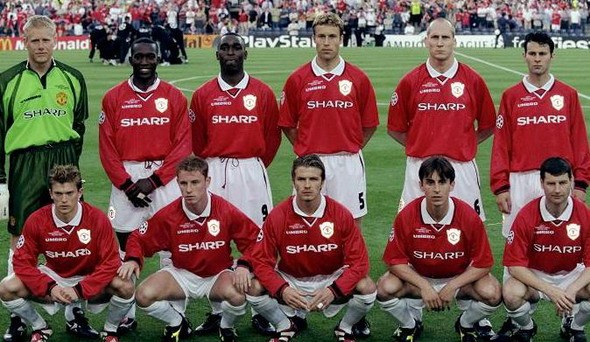 足球并不总 足球并不总