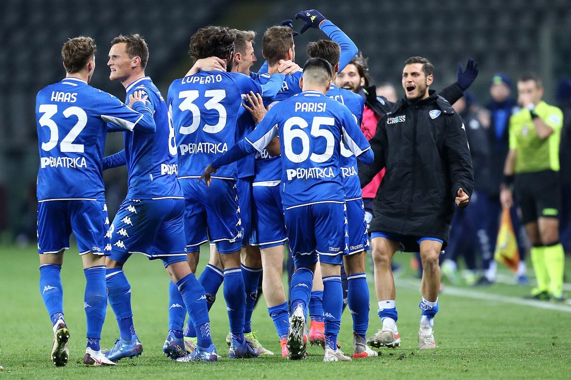 并提供了无 并提供了无